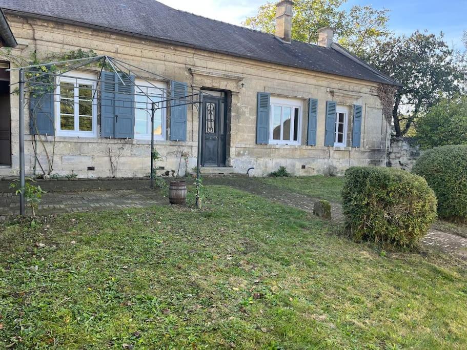 Gite Le Presbytere De Blérancourt Екстериор снимка
